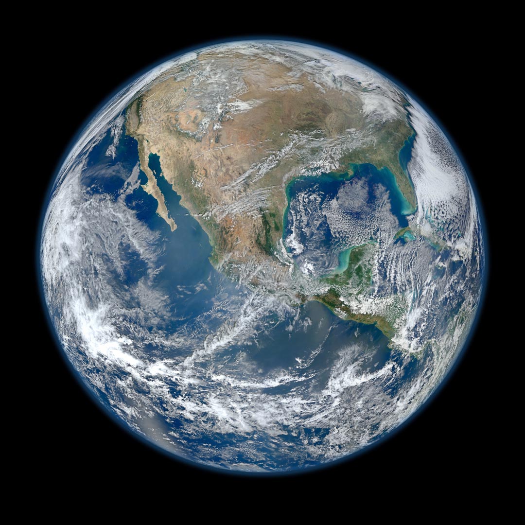 Фотообои планета Земля на черном фоне