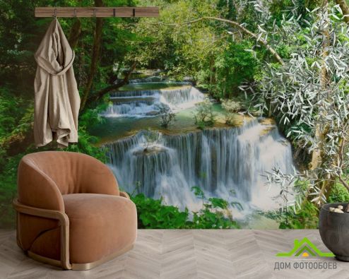 выбрать Фотообои водопад среди зеленых растений Фотообои Фотообои Природа: горизонталная, горизонтальная ориентация на стену