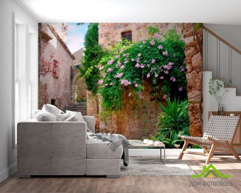 выбрать Фотообои Красивый старый дворик Фотообои, цвет: «разноцветный, фото» на стену