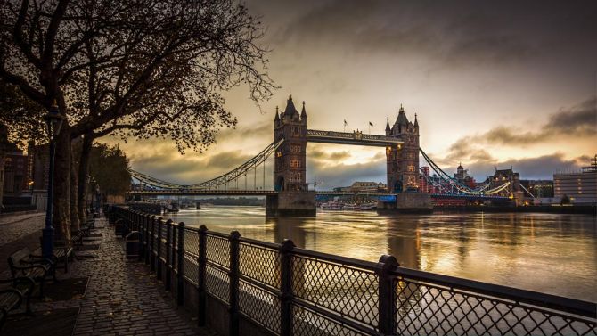 Фотообои вечерний Лондонский мост