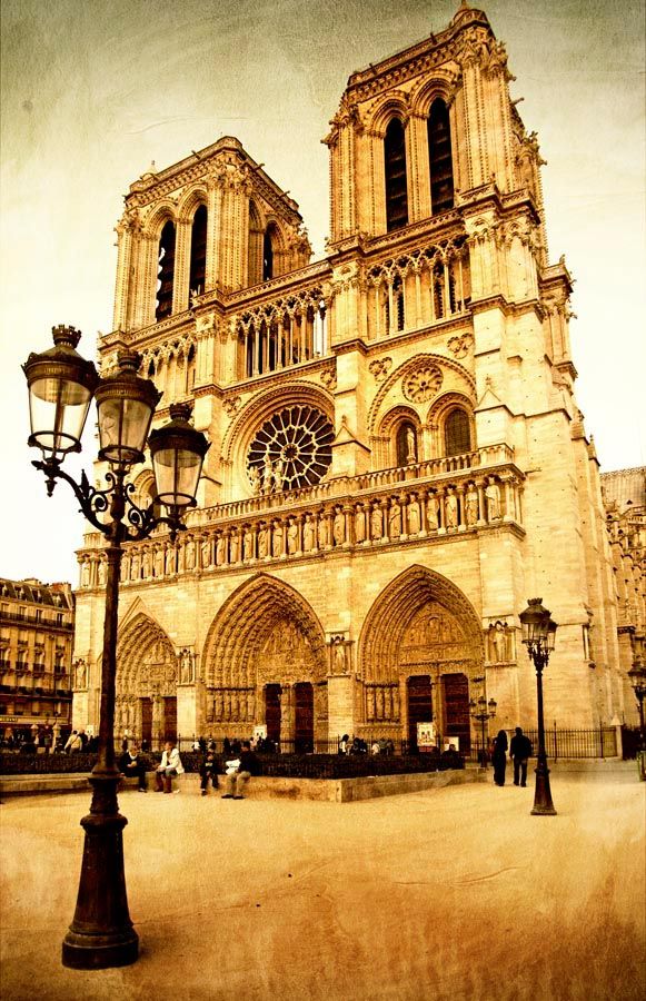 Фотообои Собор Парижской Богоматери в париже